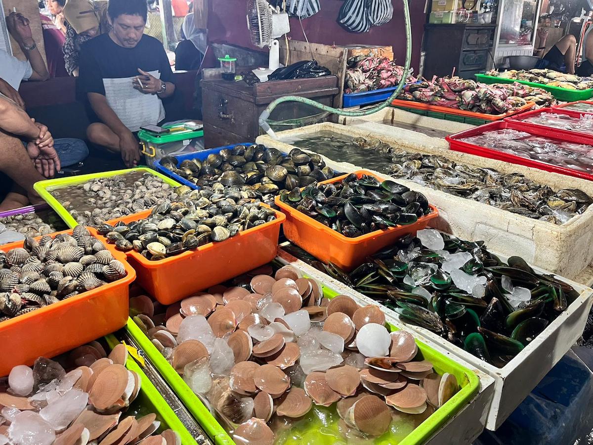 Scallops at Jimbaran Fish Market